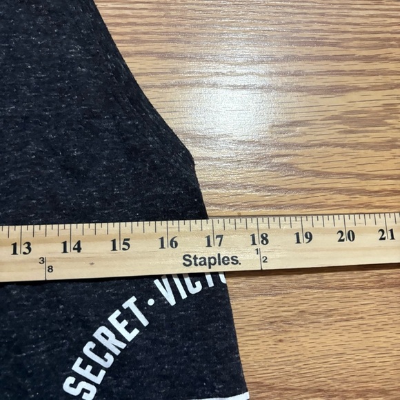 Victoria’s Secret Tank Medium - Picture 5 of 8